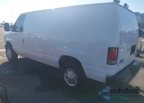 2010 Ford E-250 Commercial/Recreational из США, поврежденный, VIN 1FTNE2EW5ADA73455